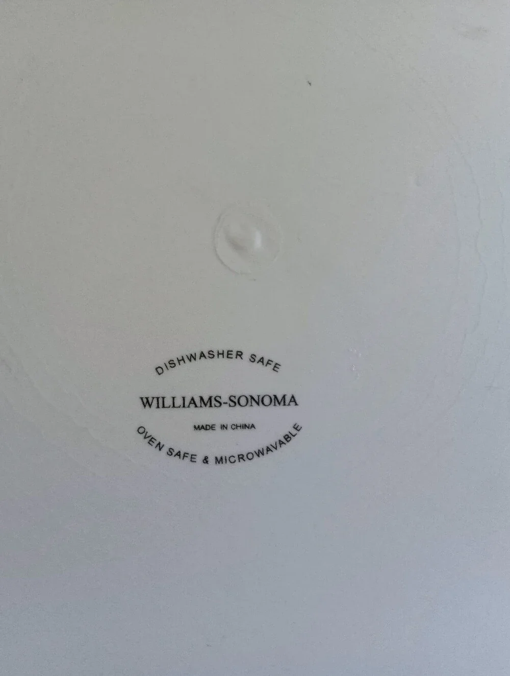 Williams-Sonoma White Ceramic Dry-Erase Message Board Or Appetizer Plate